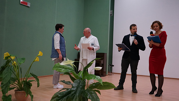 smotr konkurs na luchshuyu organizatsiyu raboty po okhrane truda sredi strukturnykh podrazdelenij tsentra 11