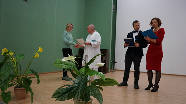 smotr konkurs na luchshuyu organizatsiyu raboty po okhrane truda sredi strukturnykh podrazdelenij tsentra 17