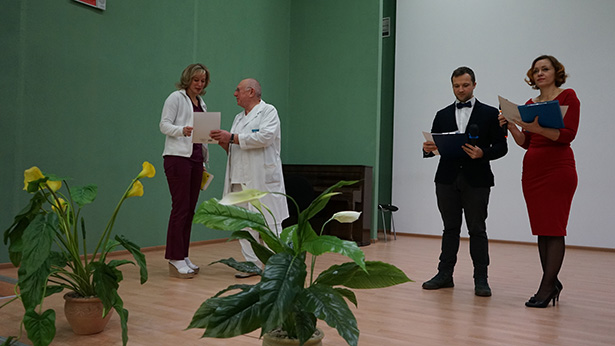 smotr konkurs na luchshuyu organizatsiyu raboty po okhrane truda sredi strukturnykh podrazdelenij tsentra 19