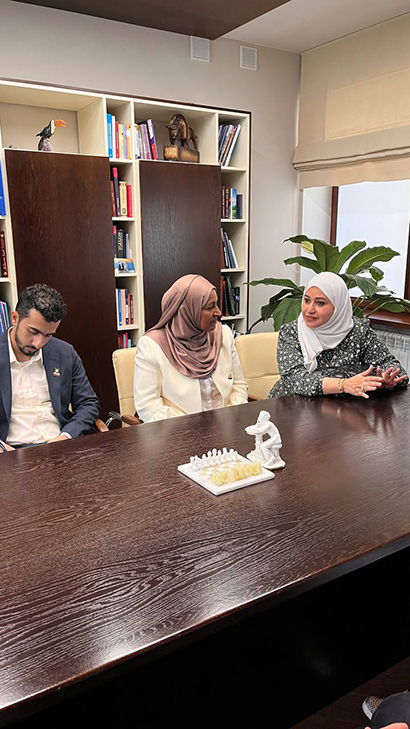 parlamentskaya delegatsiya sultanata oman posetila rnpts omr im n n aleksandrova 14