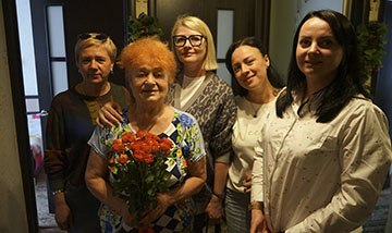 V Preddverii Professionalnogo Prazdnika Profsoyuznye Aktivisty Navestili Meditsinskikh Rabotnikov 0