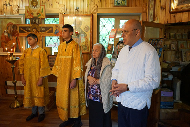 blagodarstvennyj moleben v preddverii dnya meditsinskikh rabotnikov 6