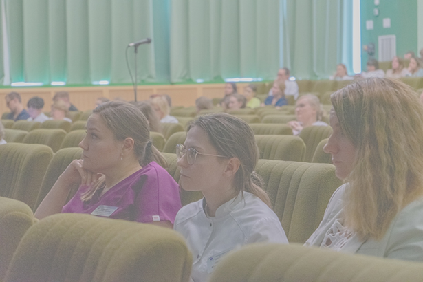dialogovaya ploshchadka s uchastiem nachalnika otdela prokuratury minskoj oblasti a takzhe glavnogo spetsialista otdela ideologicheskoj raboty minskogo rajonnogo ispolnitelnogo komiteta 11