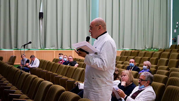 abarona dysertatsyi na saiskanne vuchonaj stupeni kandydata medytsynskikh navuk pa teme lyachenne patsyenta khvorykh na rak nizkaampulyarnaga addzela kutnitsy z uzhyvannem neaad yuvantnaj khimiyapramyanjovaj terapii 5