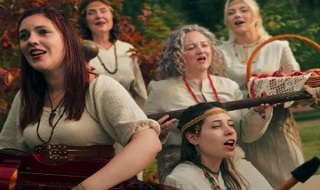 Уважаемые сотрудники Центра, женщины-матери! Дорогие родители!