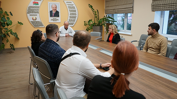 studenty bgmu pobyvali na ekskursii v rnpts omr im n n aleksandrova 1