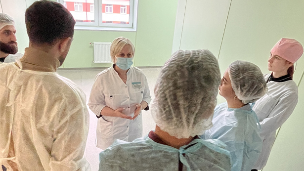 studenty bgmu pobyvali na ekskursii v rnpts omr im n n aleksandrova 12