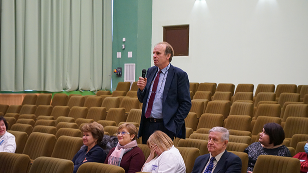 zashchita kandidatskoj dissertatsii po teme perioperatsionnaya khimioterapiya v kompleksnom lechenii nemelkokletochnogo raka legkogo iii n2 stadii 4